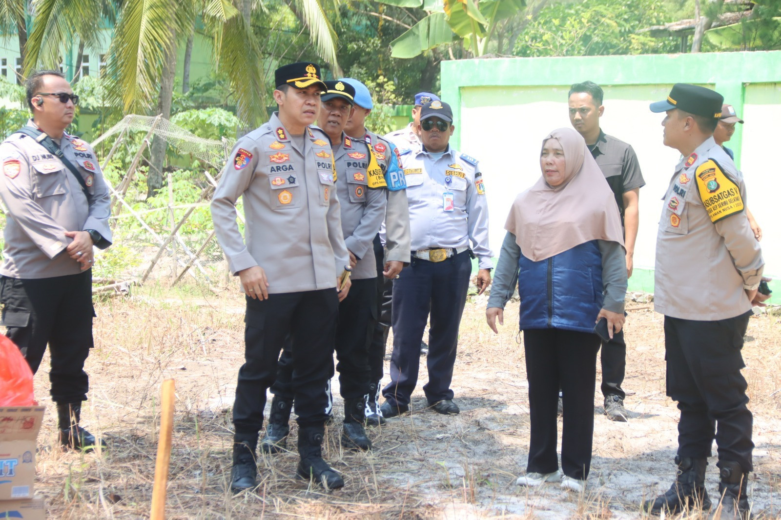 Kapolres Kepulauan Seribu Tinjau Lahan Produktif Ketahanan Pangan Polri di Pulau Tidung