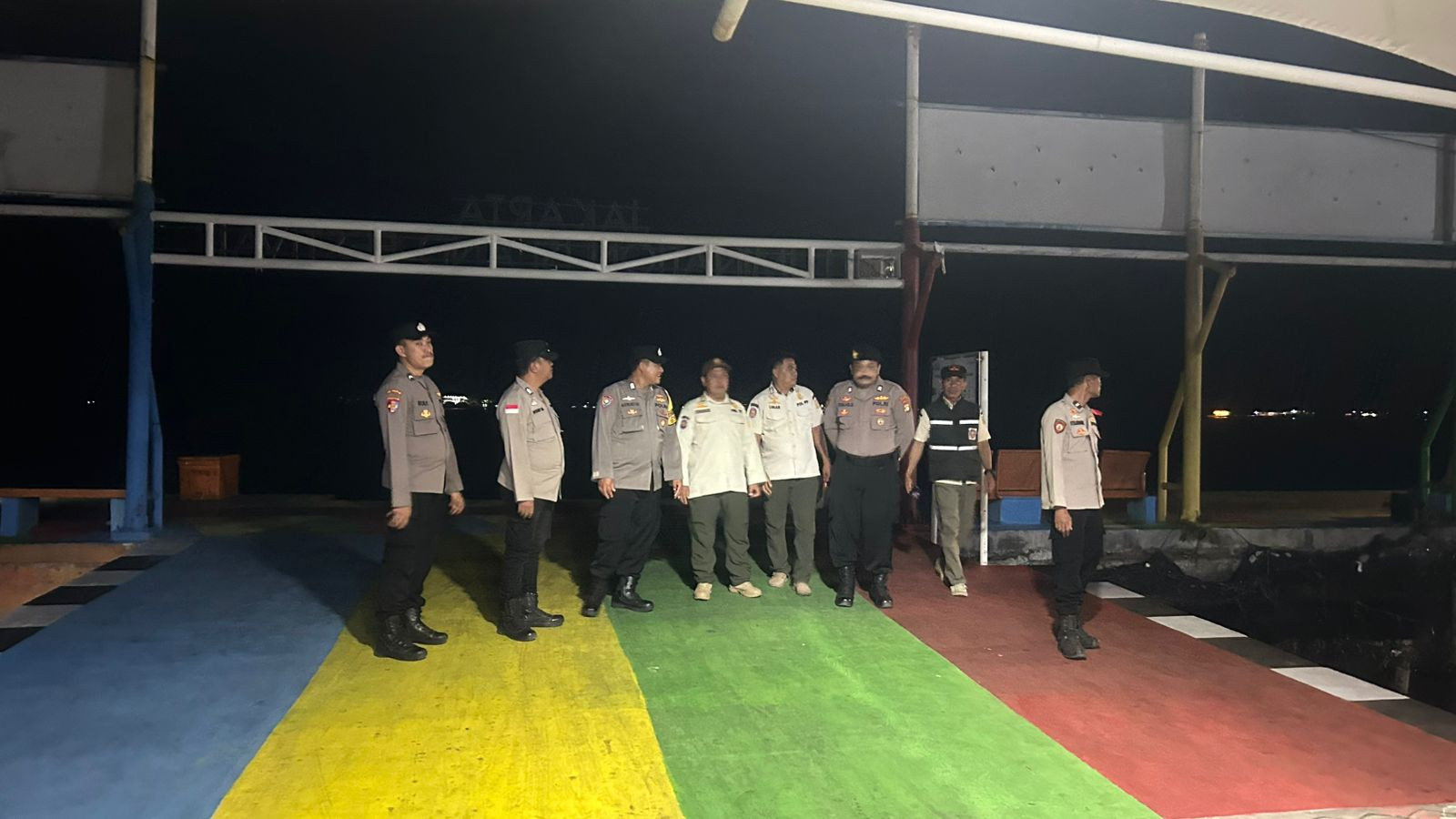 Patroli Malam Ops Ketupat Jaya 2026, Polres Kepulauan Seribu Fokus Amankan Rumah Ditinggal Mudik, Imbau Hubungi 110 Saat Darurat