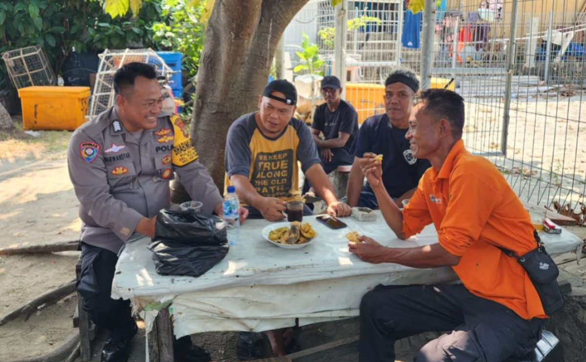 Bhabinkamtibmas Pulau Pramuka Sambang Warga Lewat Jakarta On The Spot, Sosialisasikan Layanan Polri 110 dan Ajak Stop Bullying