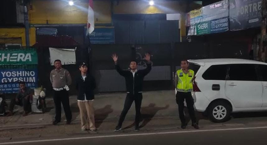 Antisipasi Gangguan Kamtibmas, Polsek Bekasi Barat Giatkan Patroli Malam Hari