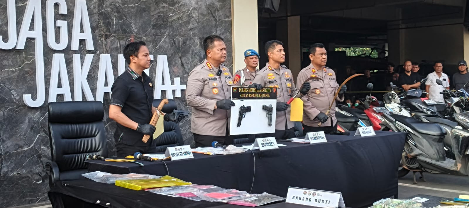 Polres Metro Bekasi Kota Ungkap 77 Kasus Kejahatan Selama Operasi Brantas Jaya 2026