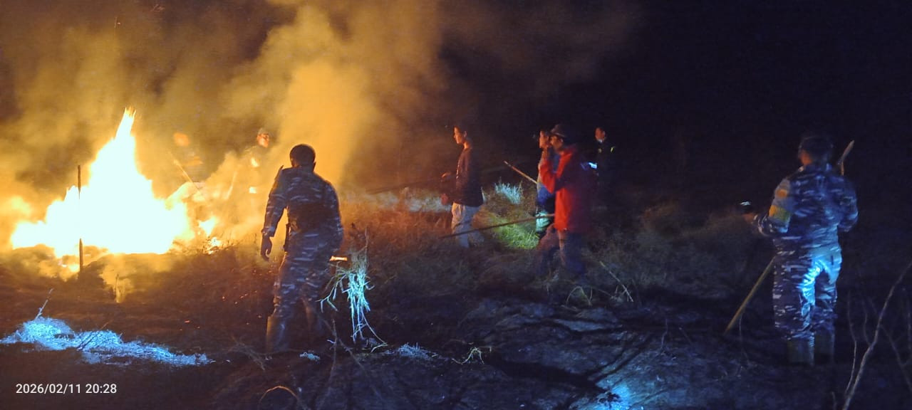 Penuh Keberanian dan Dedikasi Menembus Panas Kobaran Api, Prjaurit TNI AL Berhasil Selamatkan Hutan dan Lahan di Riau