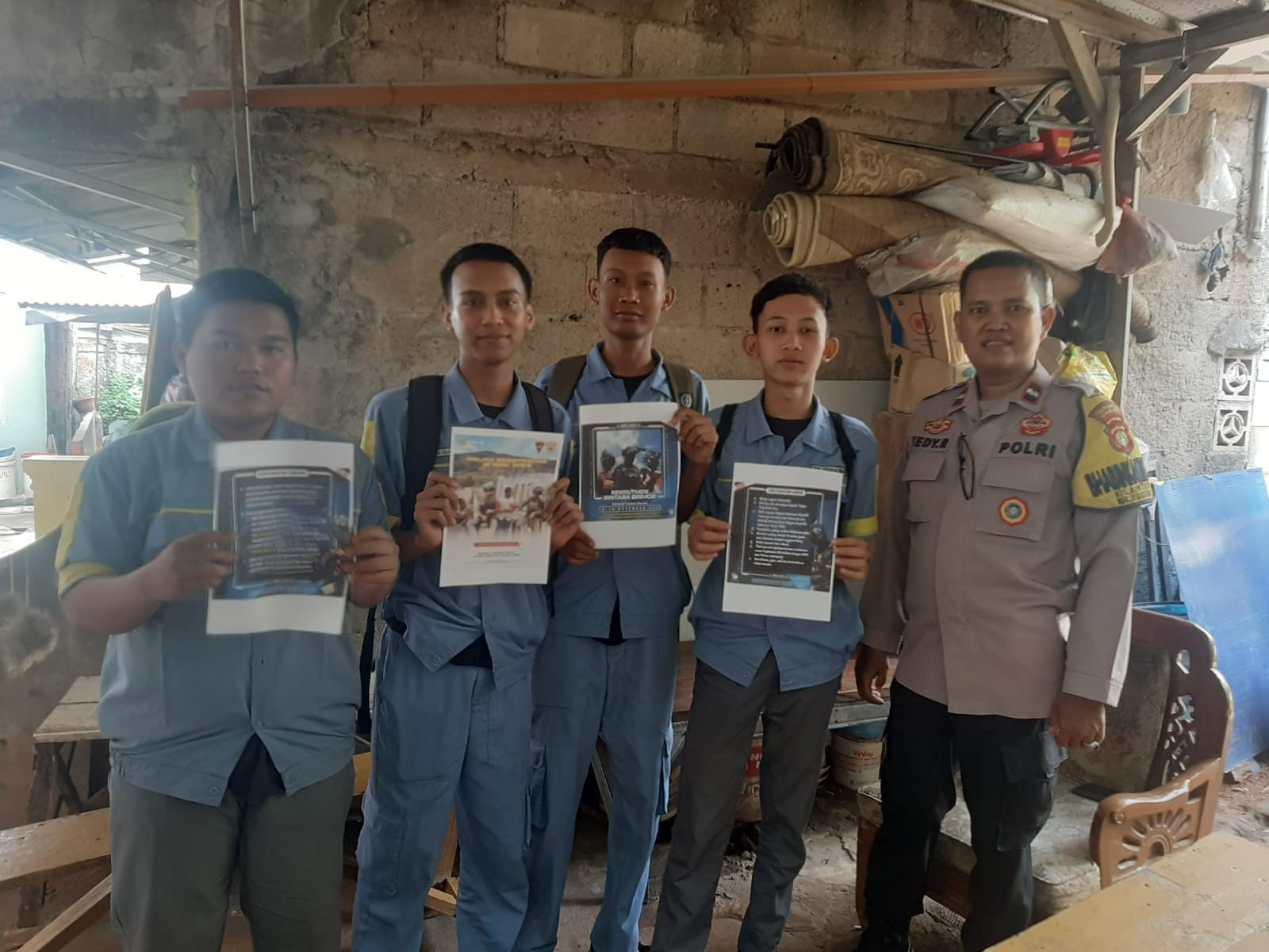 Gencar Cari Bibit Unggul, Polsek Bekasi Barat Sosialisasi Penerimaan Bintara Brimob ke Pelajar