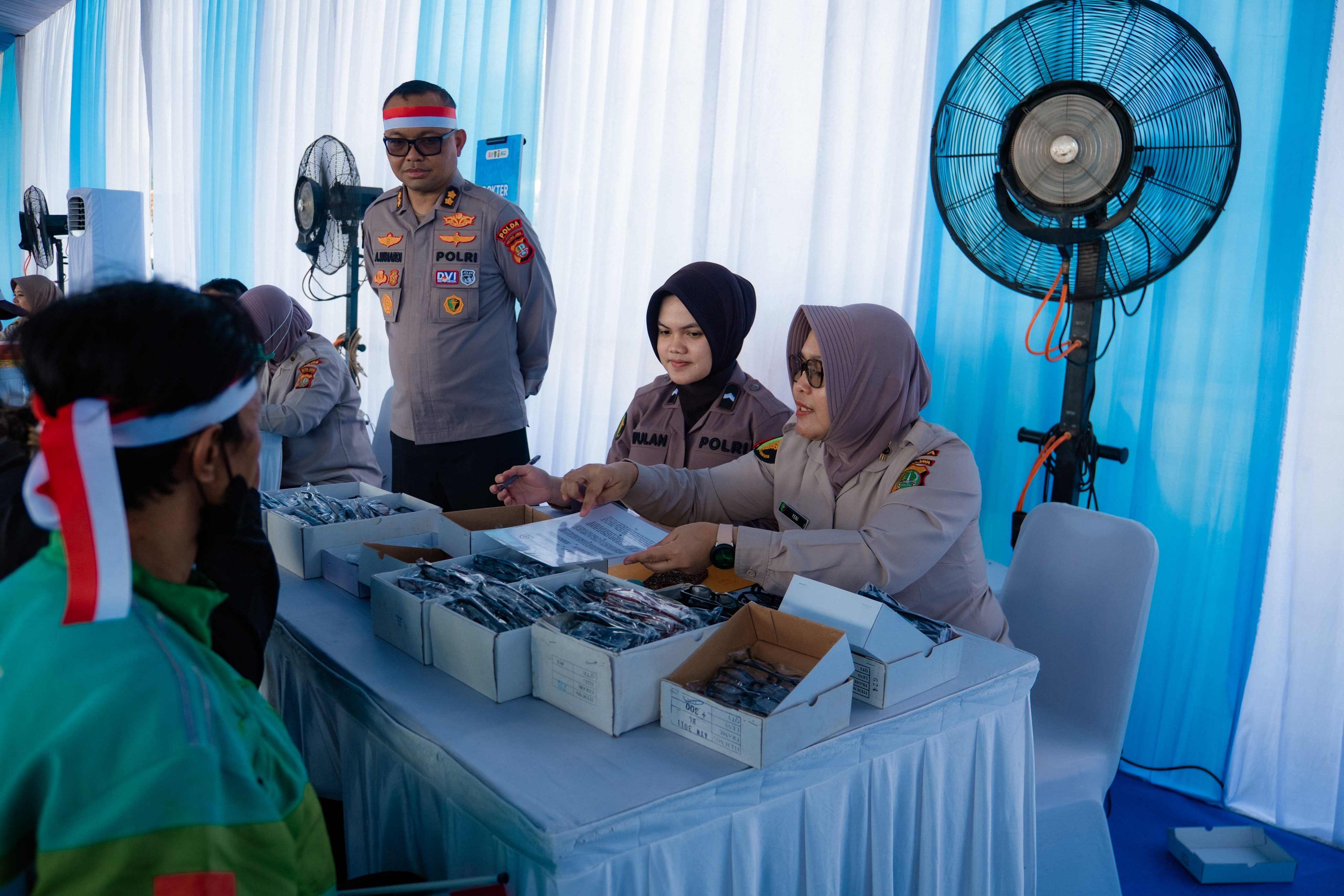 Bakti Kesehatan Kodam Jaya dan Polda Metro Jaya Layani 1.876 Masyarakat di Monas