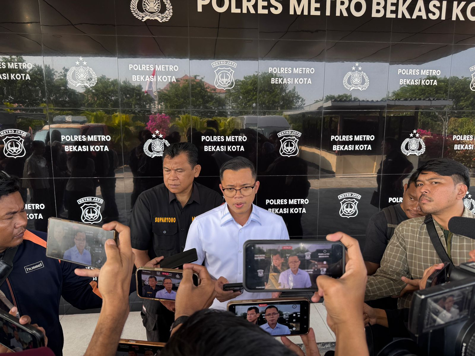 Polres Metro Bekasi Kota Tetapkan 3 Tersangka Kasus Penggelapan Saldo TikTok dari Selegram Vilmei Rp 1,2 Miliar
