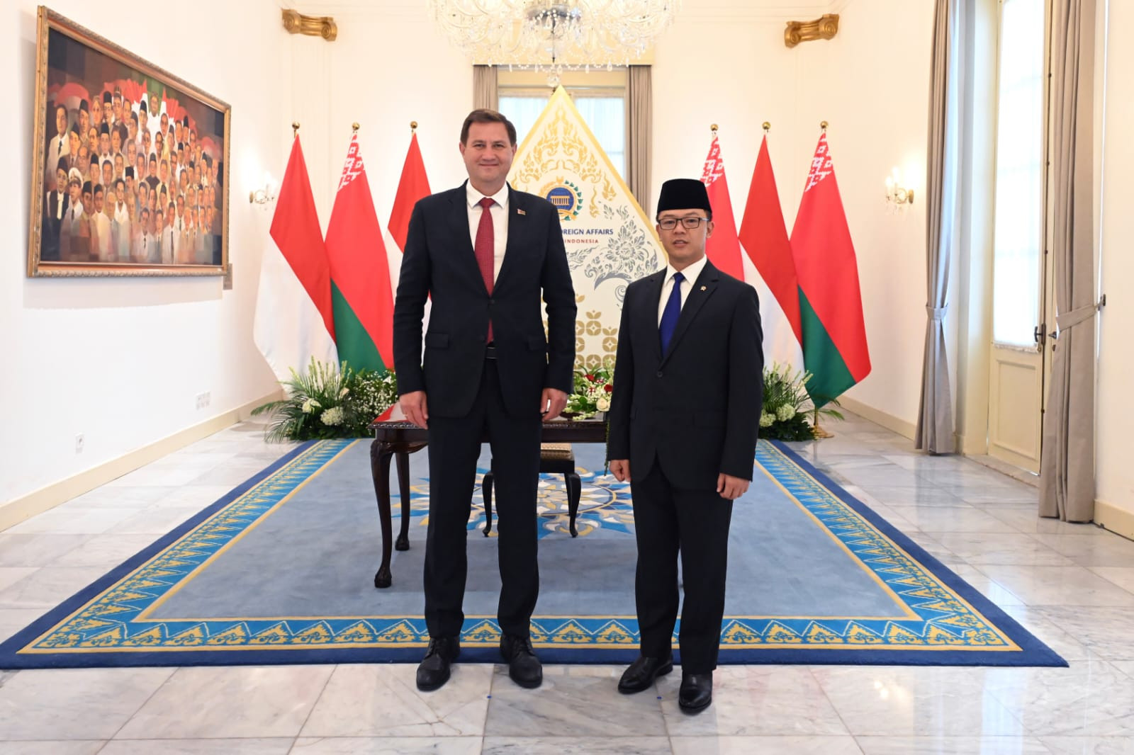 Terima Kunjungan Kehormatan Menlu Belarus, Menlu Sugiono Bahas Persiapan Jelang Kunjungan Kenegaraan Presiden Belarus ke Indonesia