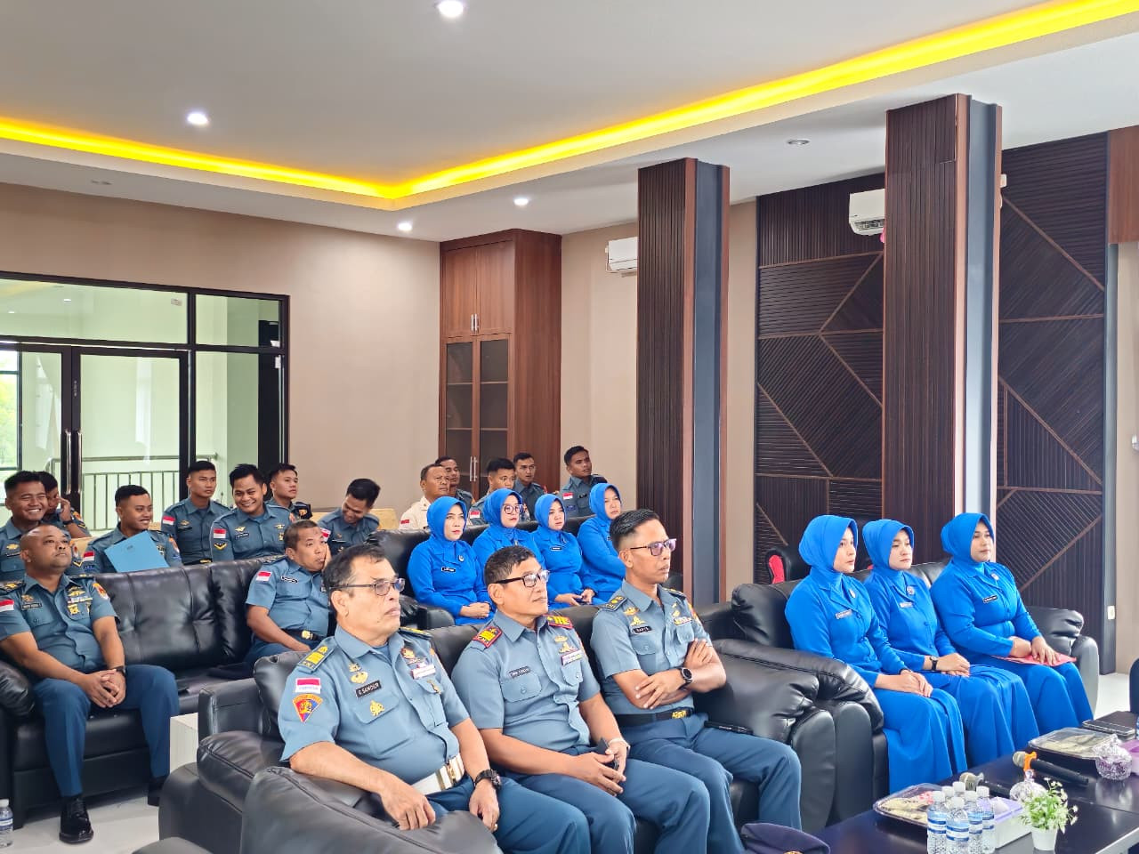 Prajurit Lanal Bintan Ikuti Sosialisasi Reformasi Birokrasi, Penyusunan Nota Kesepahaman dan P4GN Bersama BNNP Kepri Secara Vicon