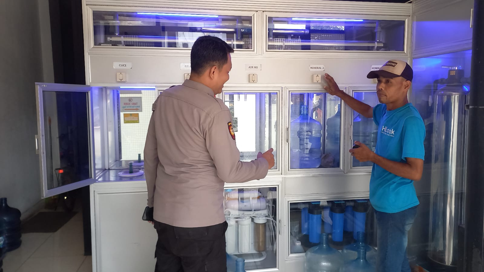 Unit Samapta Polsek Medansatria Laksanakan Patroli Jalan Kaki Dialogis Antisipasi Guantibmas