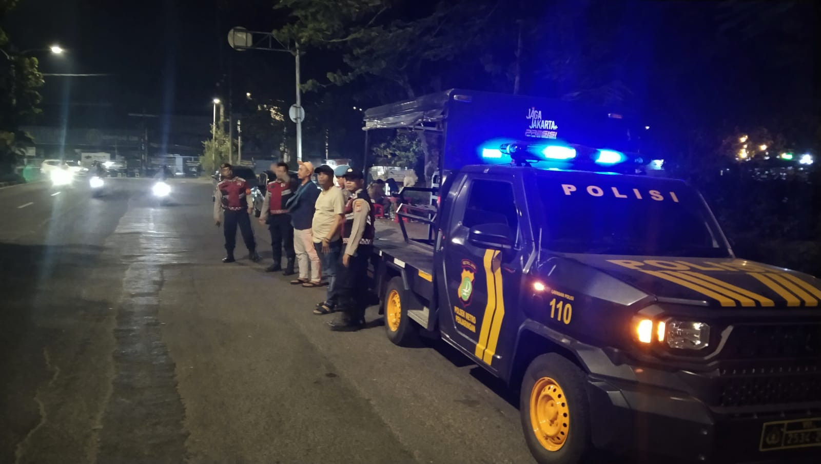 Jaga Jakarta, Jaga Lingkungan, Polsek Metro Penjaringan Tingkatkan Patroli KRYD Antisipasi Tawuran dan Kejahatan Jalanan