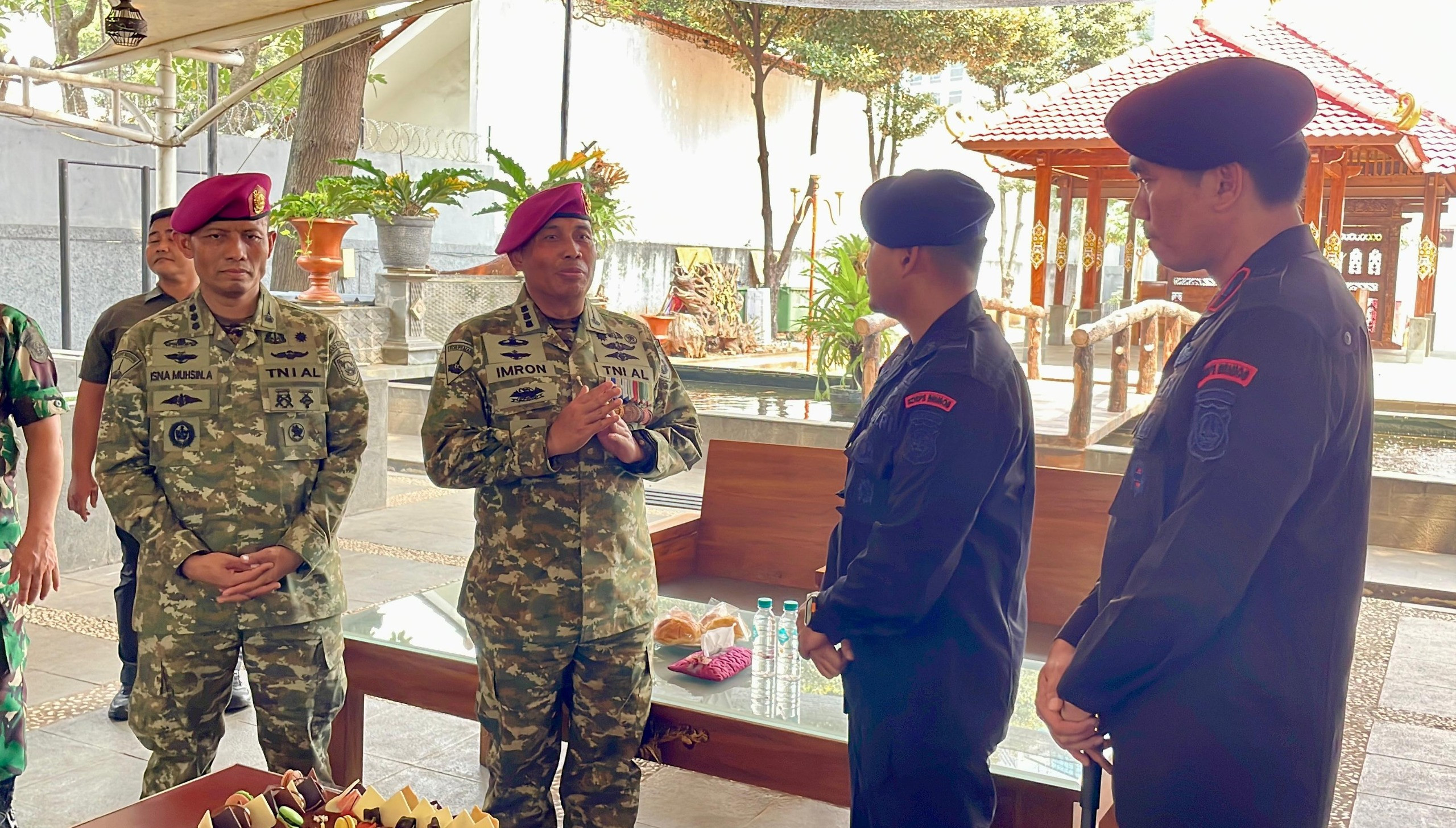 Perkuat Sinergi TNI–Polri, Brimob Polda Metro Jaya Sampaikan Ucapan Dirgahayu TNI ke-80 ke Korps Marinir