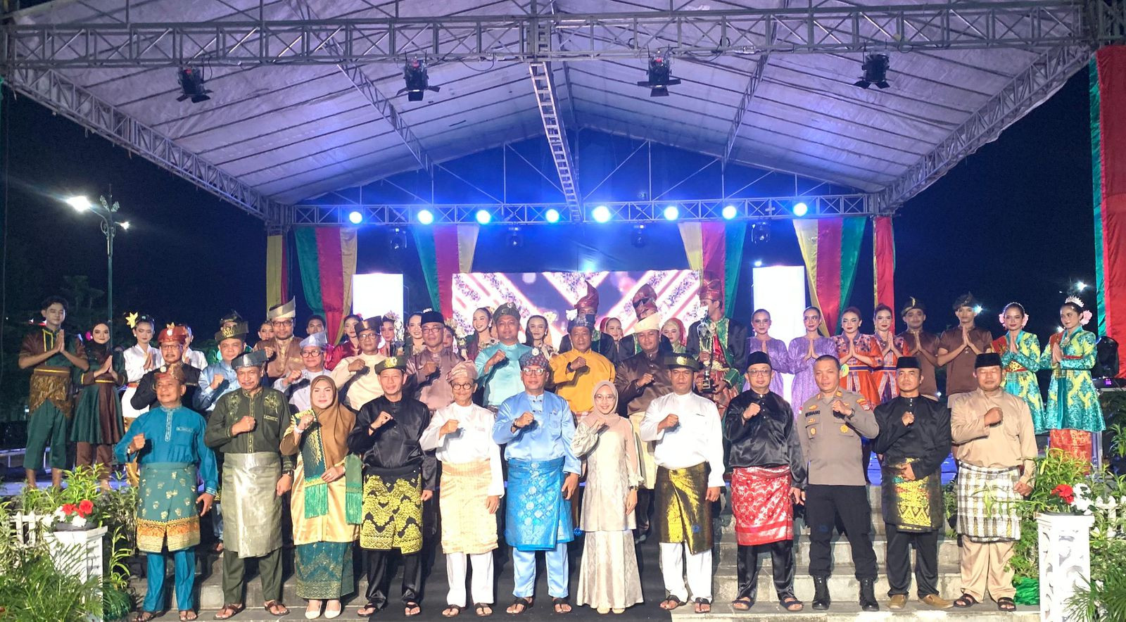 Turut Dukung Cinta Budaya Melayu, Lanal Bintan Hadiri Acara Parade Tari Kota Tanjungpinang 2025