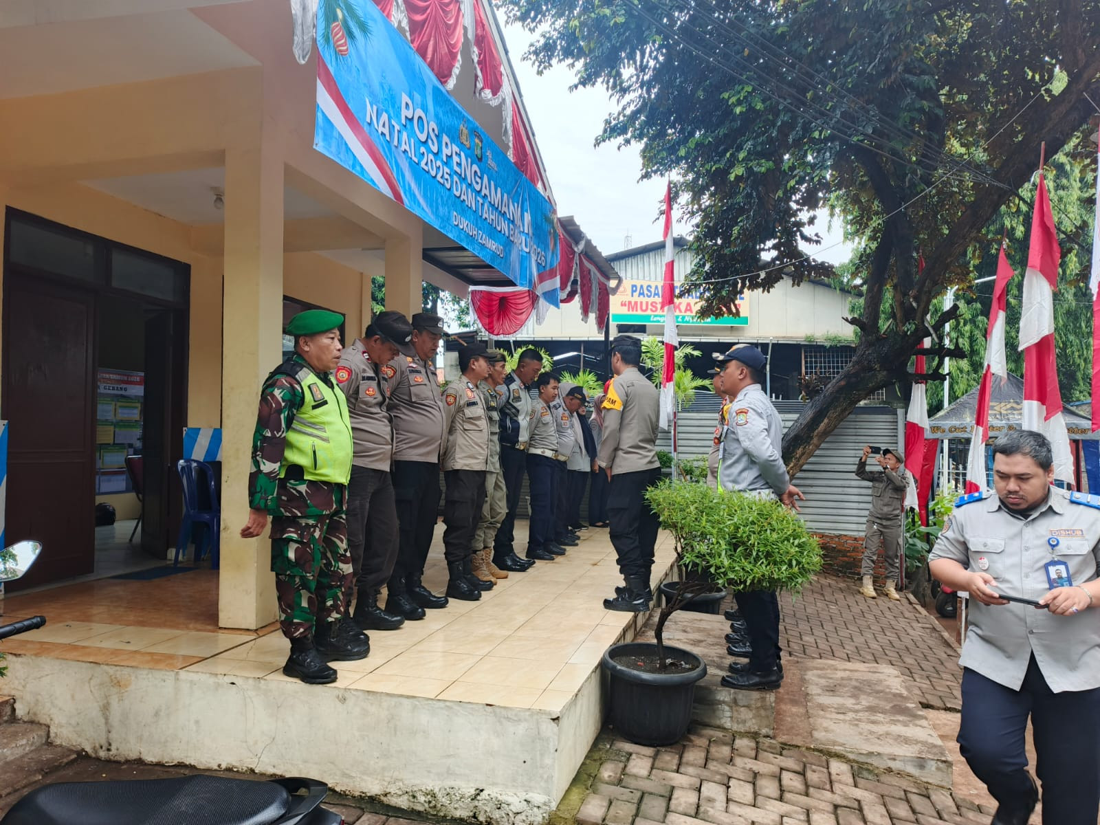 Pelayanan Operasi Lilin 2025–2026, Pospam Dukuh Zamrud Fokus Pengamanan Nataru