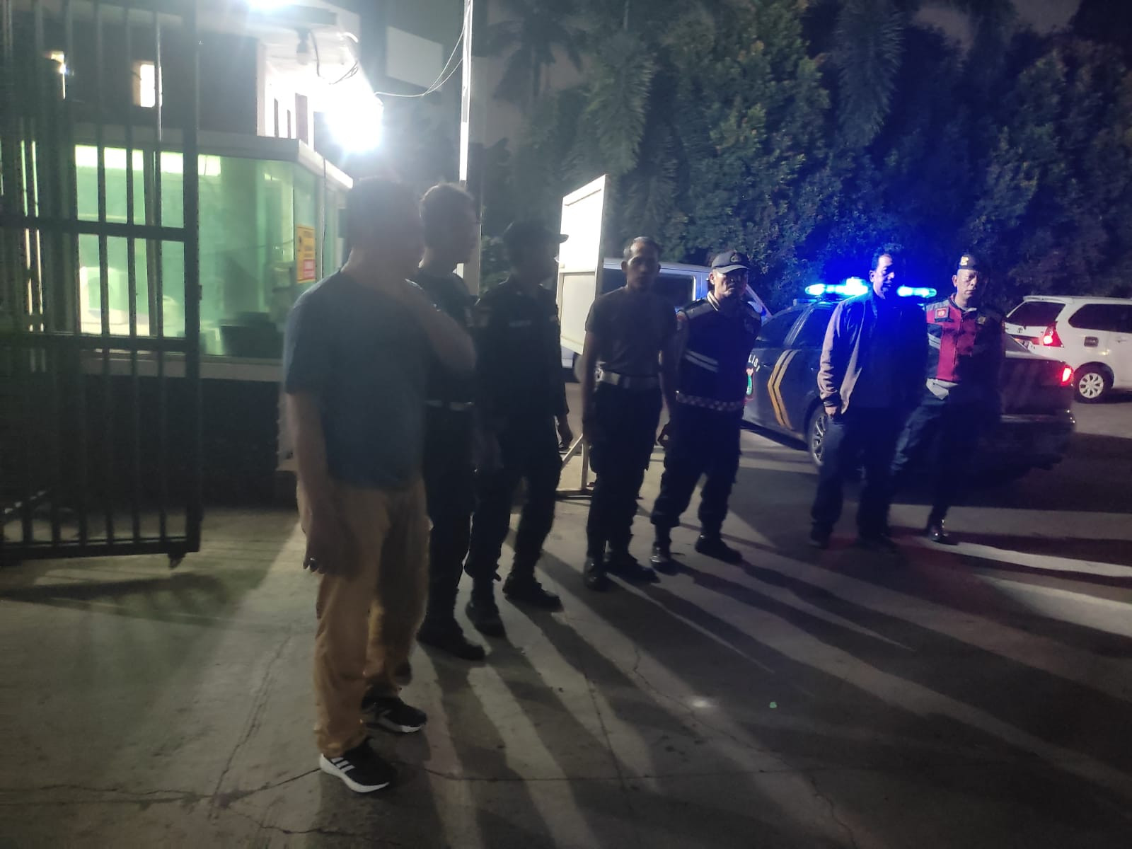 Polsek Bekasi Barat Giatkan Patroli Demi Ciptakan Rasa Aman Warga