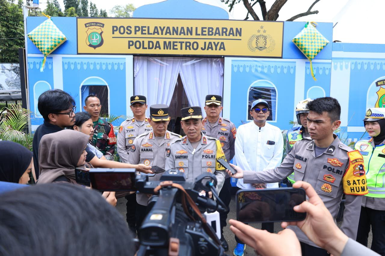 Tinjau Kawasan Wisata Ragunan, Polri Pastikan Keselamatan dan Kenyaman Masyarakat Saat Libur Lebaran