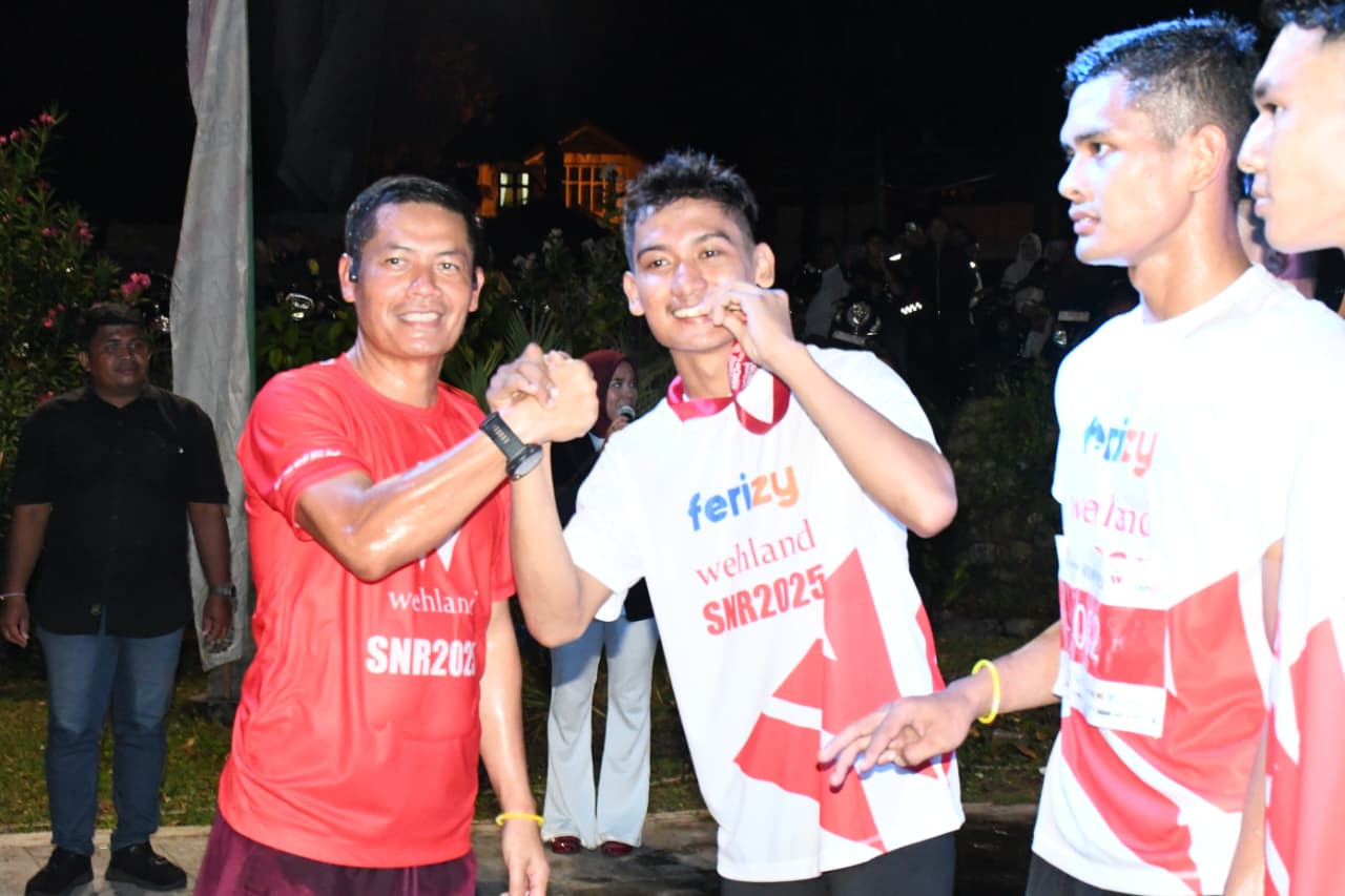 Komandan Lanal Sabang Beserta Anggota Turut Serta Memeriahkan Night Run 2025