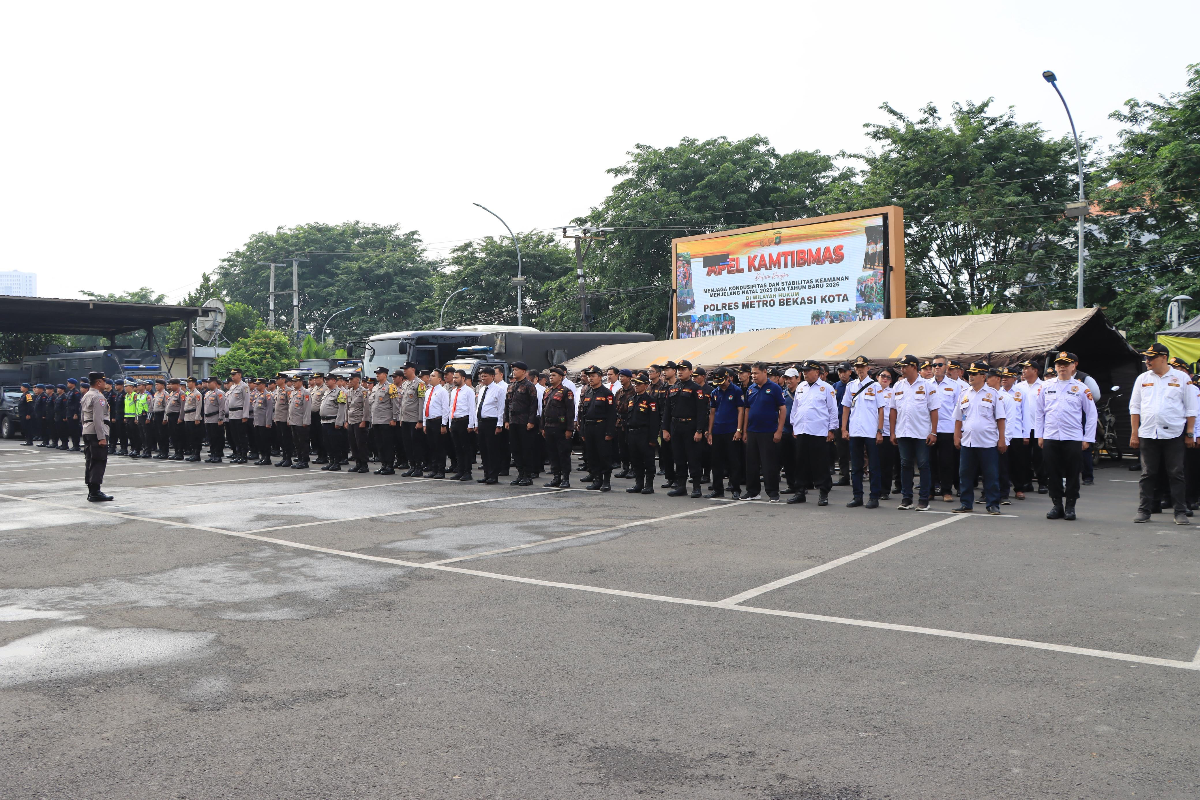 Polres Metro Bekasi Kota Gelar Apel Kamtibmas Jelang Natal 2025 dan Tahun Baru 2026, Tegaskan Sinergi dan Kewaspadaan