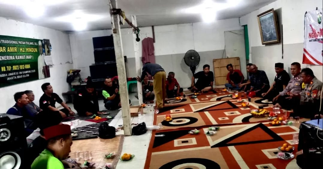 Lewat Ngopi Kamtibmas, Polsek Bekasi Selatan Bangun Kebersamaan Jaga Kondusifitas