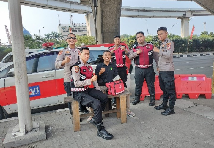 Polres Metro Jakarta Utara Hadir Gelar Layanan Kesehatan  di Haul Syech Syaid Embah Priok