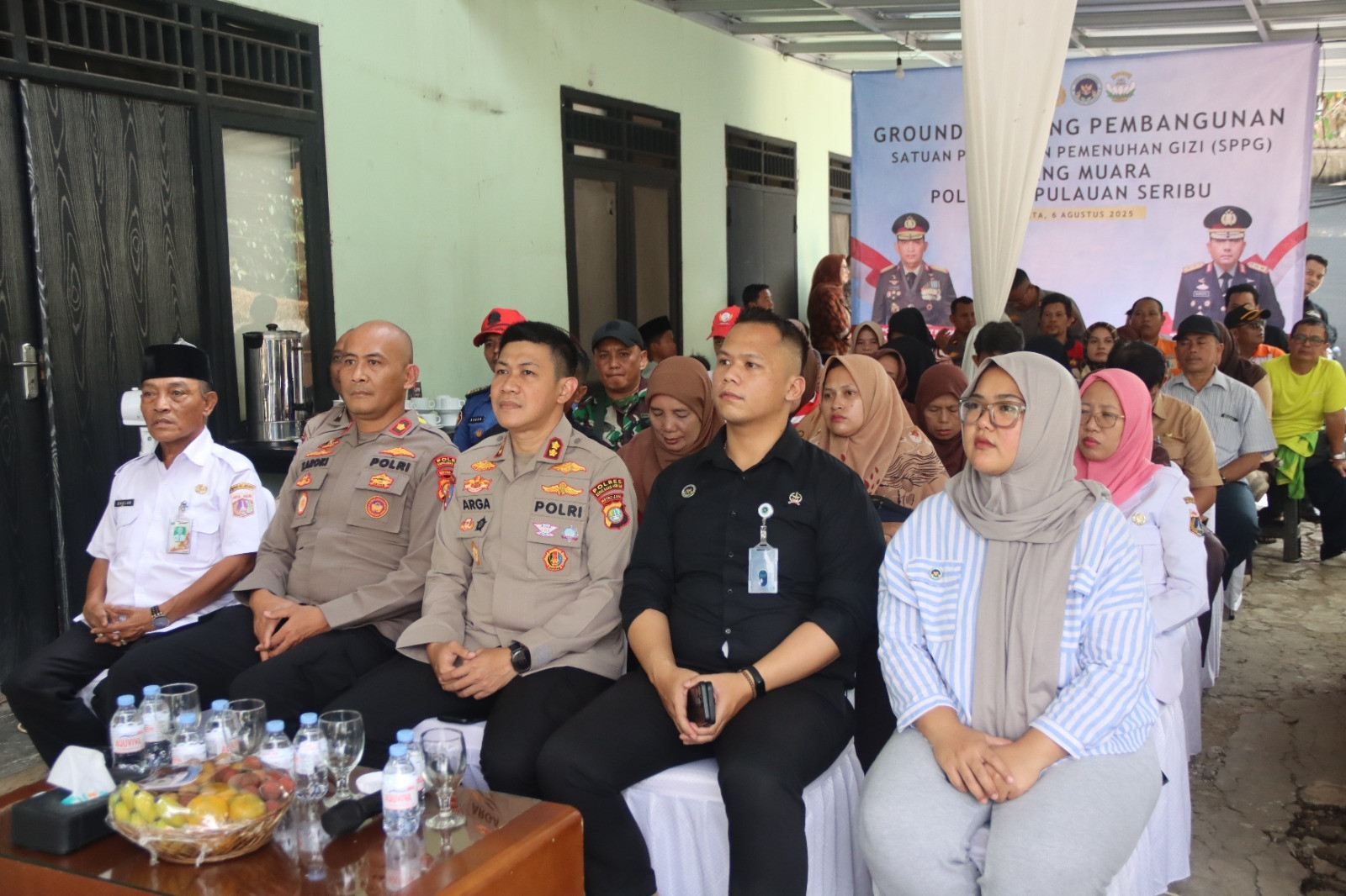 Bhabinkamtibmas Pulau Panggang Sambangi Tokoh Masyarakat, Ajak Bersama Jaga Kamtibmas dan Tolak Paham Radikal