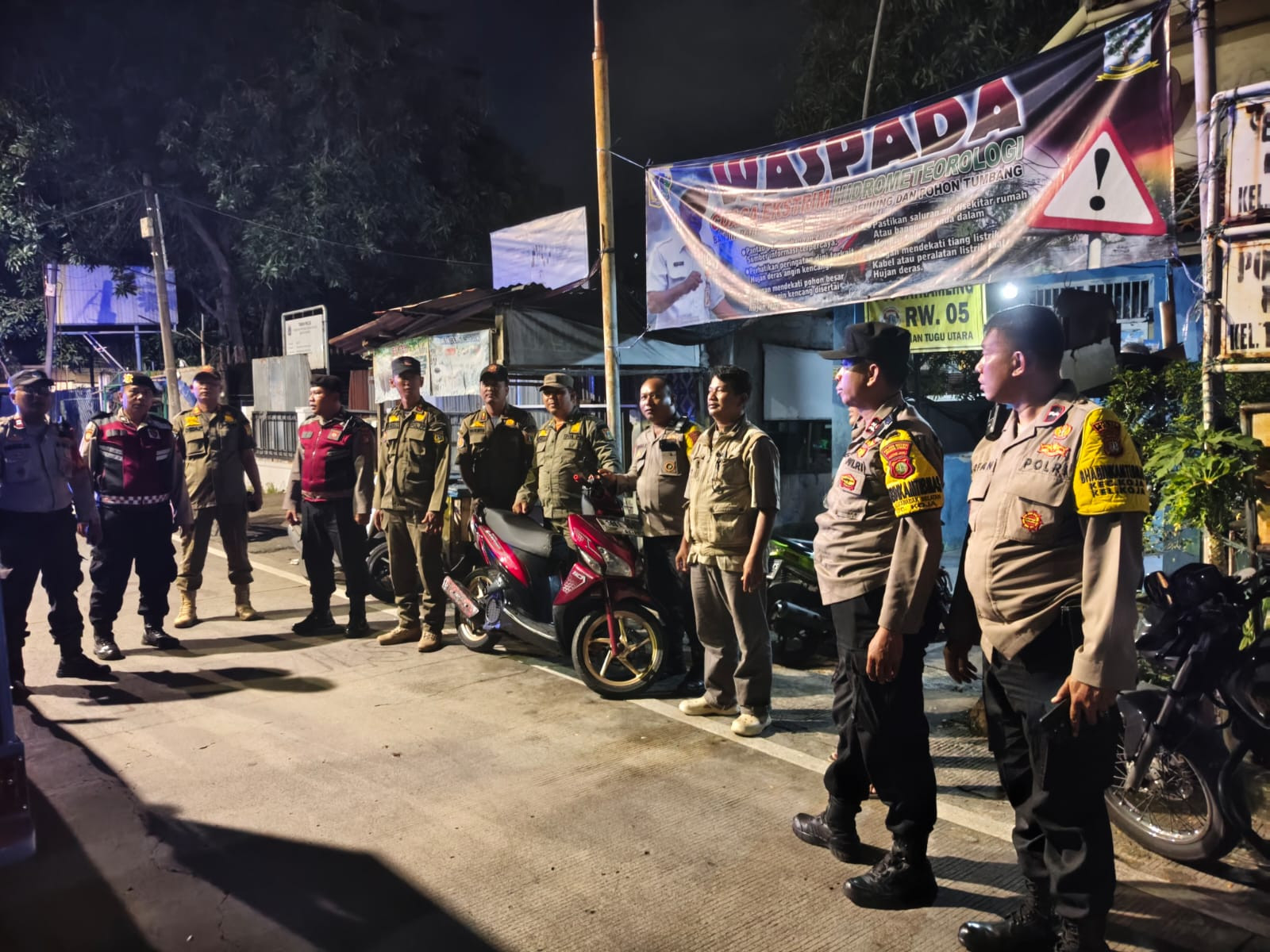 Polisi Gelar Operasi Cipta Kondisi di Koja, Amankan Penjual Minuman Keras