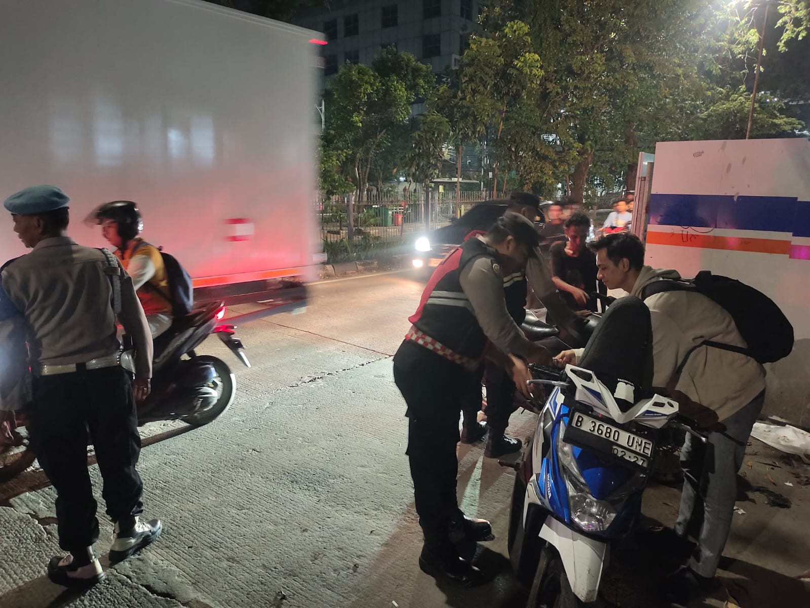 Jaga Jakarta, Polsek Metro Penjaringan Intensifkan KRYD Antisipasi Tawuran dan Kejahatan Jalanan