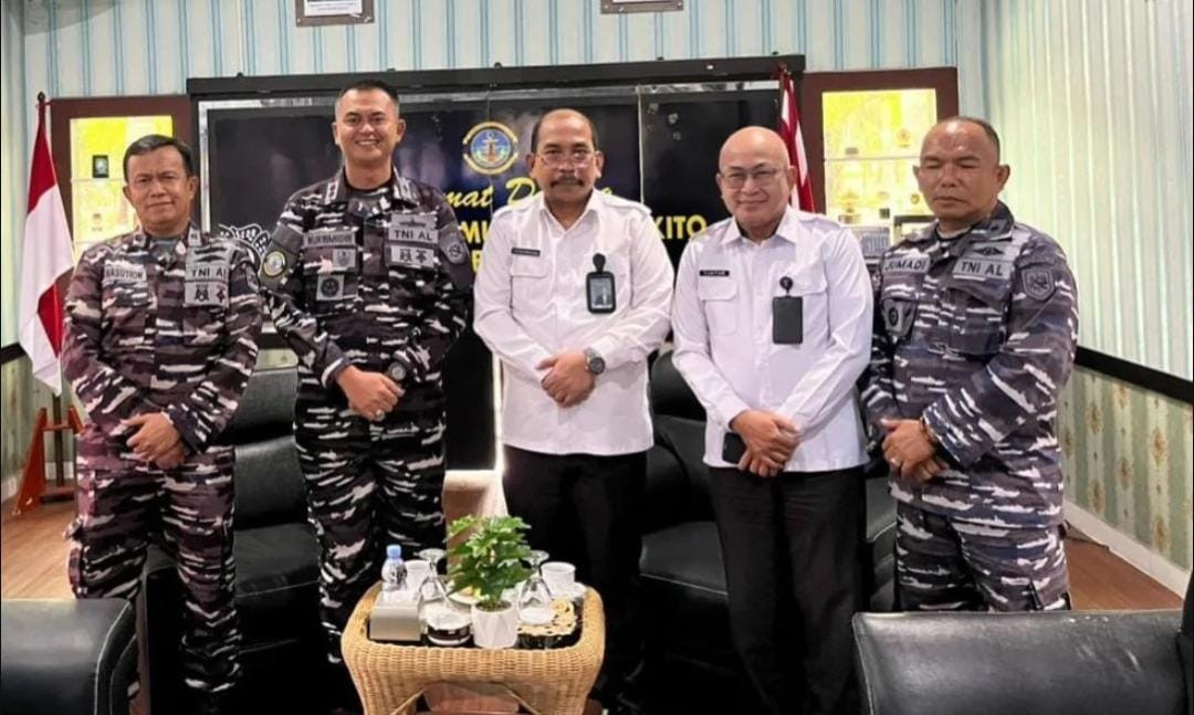 Silaturahmi Pererat Sinergi, Danlanal Bengkulu Sambut Kepala Kantor Wilayah Direktorat Jenderal Imigrasi Bengkulu