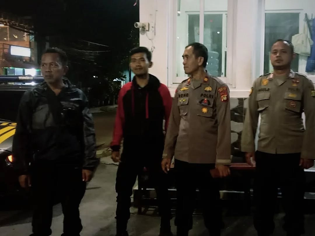 Cegah Gangguan Kamtibmas, Polsek Bekasi Selatan Intensifkan Patroli Dini Hari