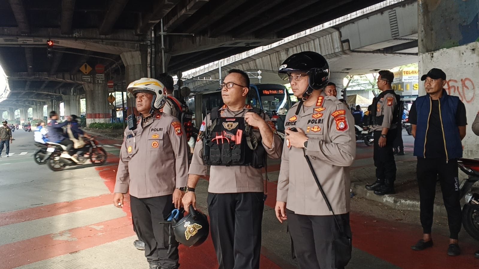 Kapolres Metro Jakut Pastikan Keberangkatan 12.989 Buruh ke Aksi May Day Berjalan Aman