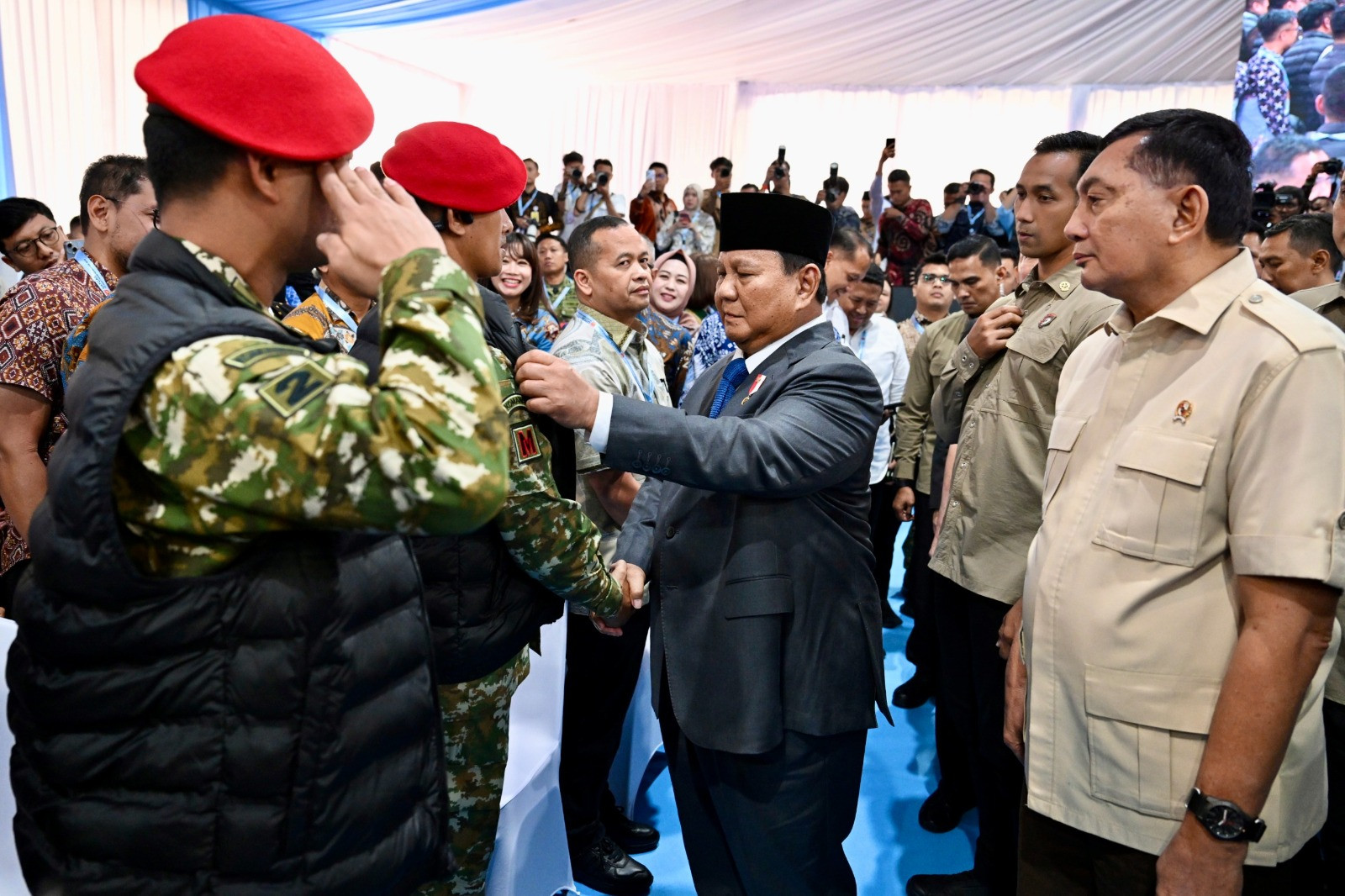 Panglima TNI Dampingi Presiden RI Saksikan Penyerahan Denda Administratif dan Penyelamatan Keuangan Negara Tahap VI