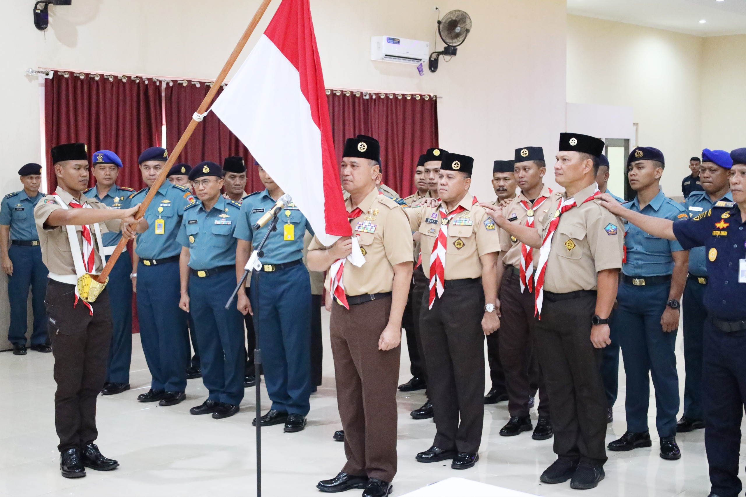 Dankodaeral IX Dilantik Sebagai Ketua Majelis Pembimbing Bersama Pengurus Saka Bahari Kodaeral IX Periode 2025-2030