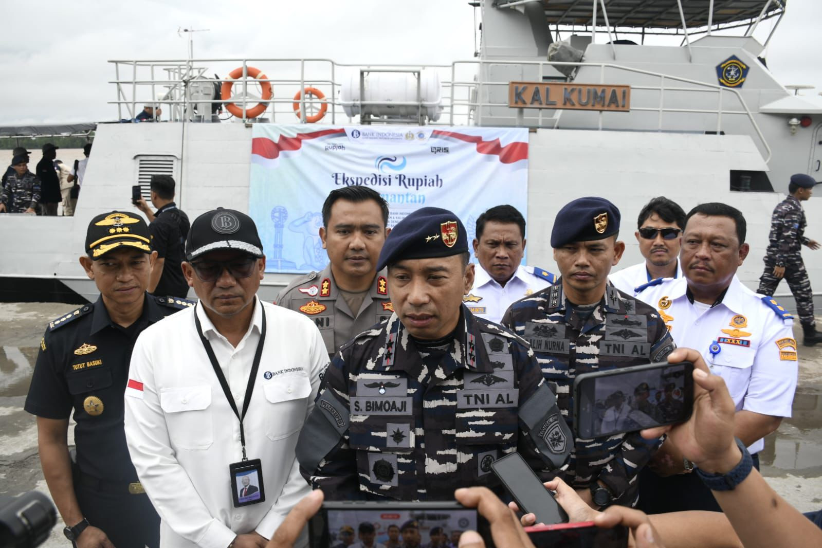 Dukung Pemerataan Ekonomi, Bank Indonesia (BI) Bersama TNI AL Gelar Ekspedisi Rupiah Kalimantan 2026