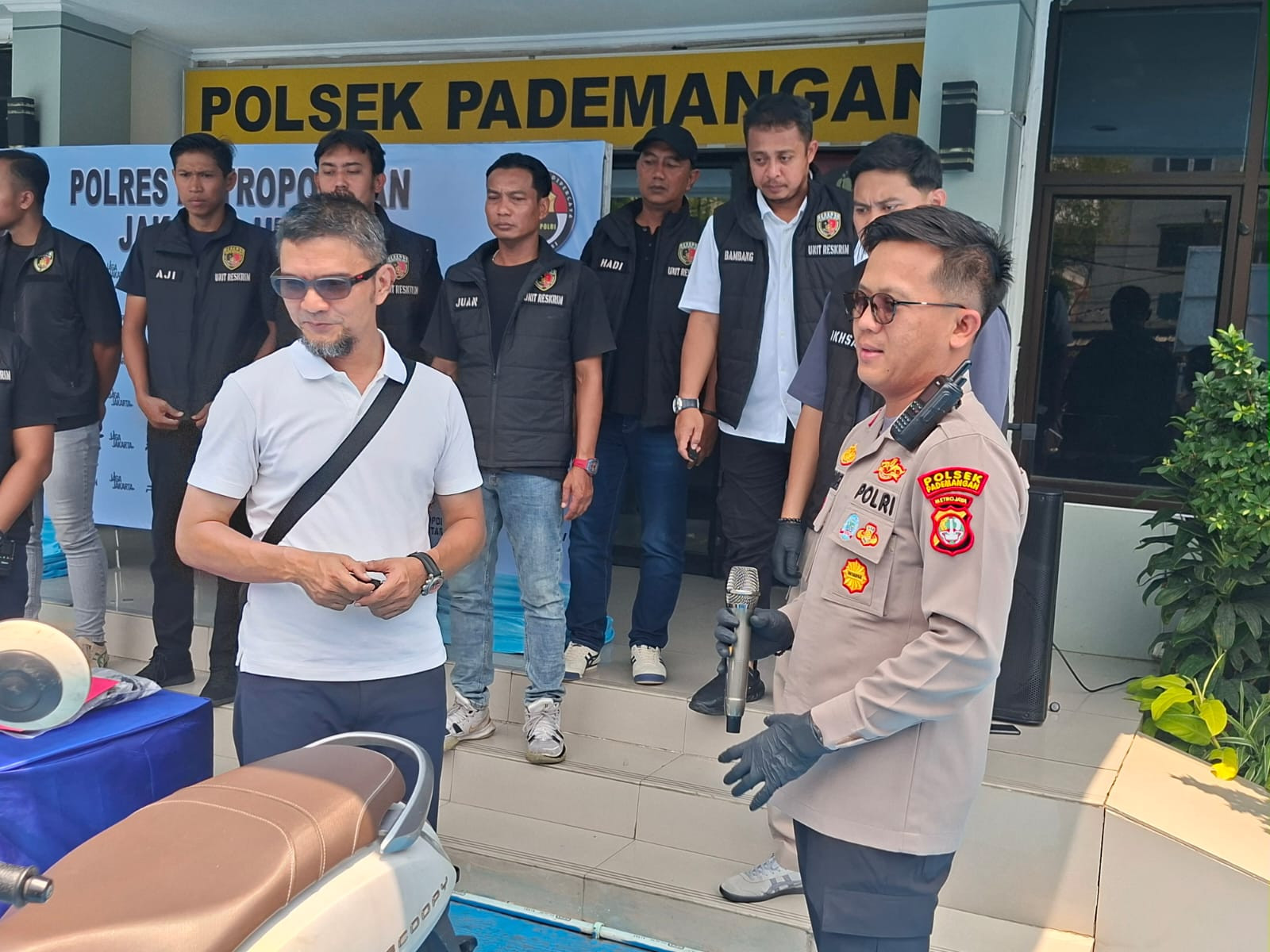 Korban Sampaikan Apresiasi kepada Kapolsek Pademangan atas Respon Cepat Pengungkapan Kasus Curanmor