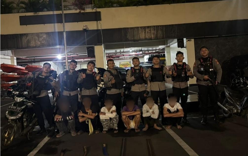 Gerak Cepat Patroli Presisi Bekasi Kota Gagalkan Tawuran: 6 Remaja dan 5 Sajam Diamankan