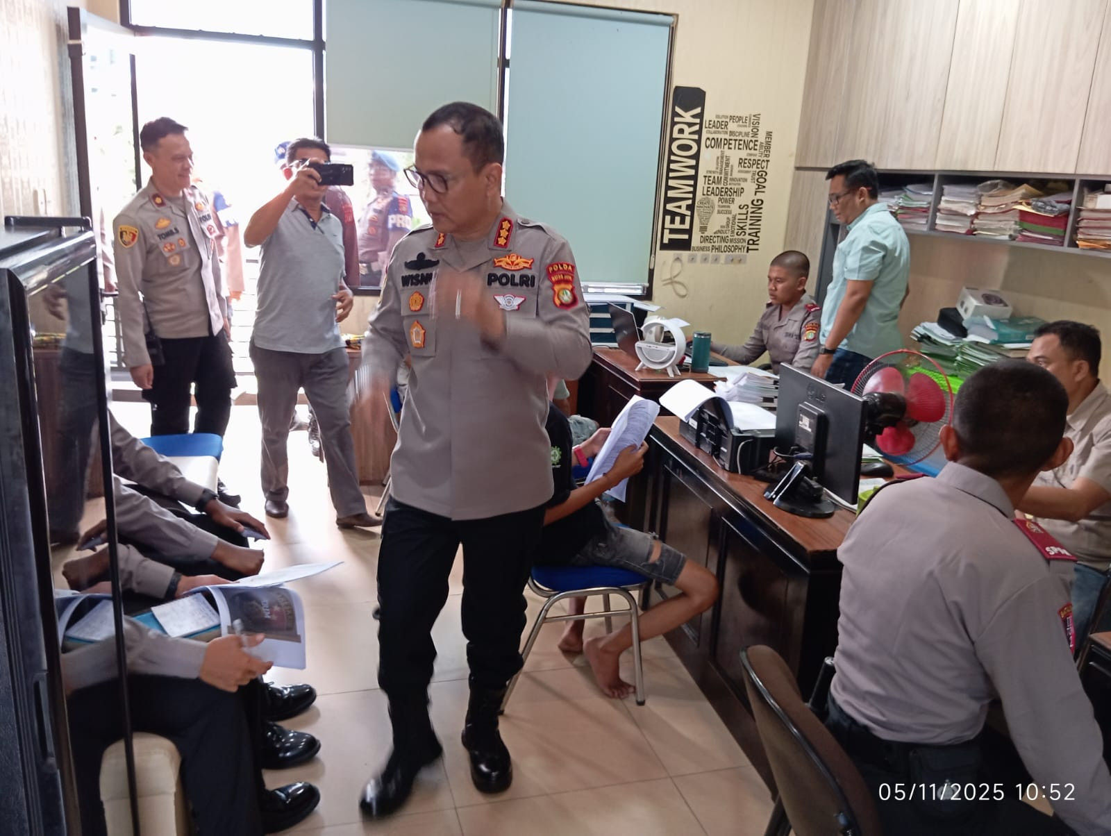 Kunjungan Kerja Kepala SPN Polda Metro Jaya ke Polsek Metro Penjaringan, Wujud Penguatan Pembinaan Siswa Latja