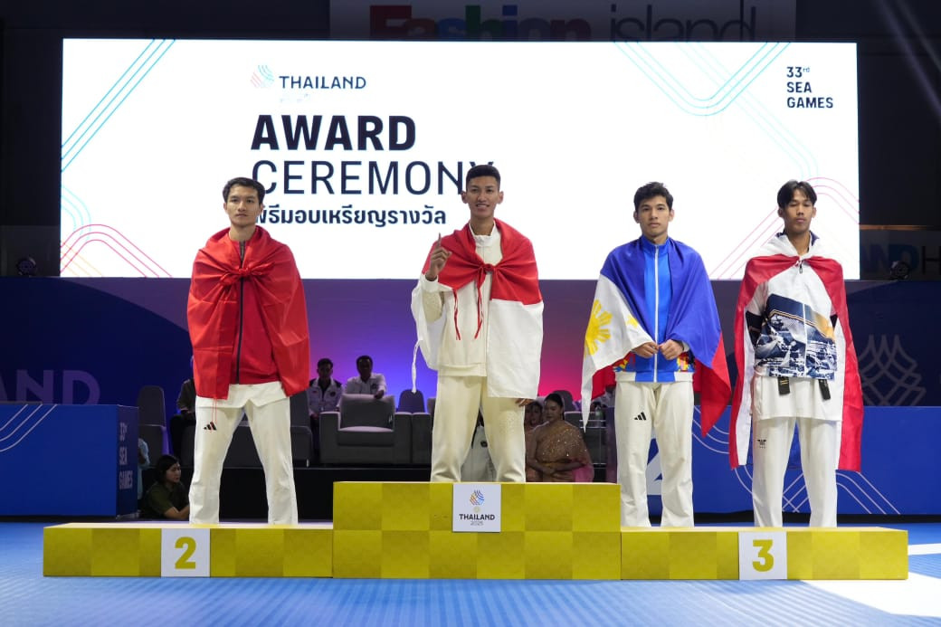 Atlet Taekwondo Indonesia Arya Danu Susilo Tambah 1 Medali Emas SEA Games 2025 di Thailand