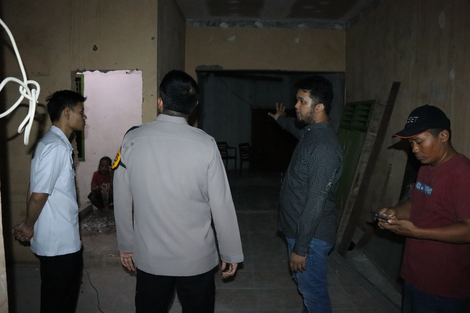 Kapolres Kepulauan Seribu Tinjau Renovasi Dapur SPPG di Klender: Pastikan Standar dan Keselamatan Kerja, Tegaskan Semangat Jaga Jakarta+