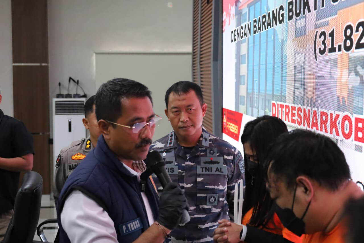 Sinergi Polda Riau dan Lanal Dumai Gagalkan Penyelundupan 30 Kilogram Sabu di Pelabuhan Roro Dumai