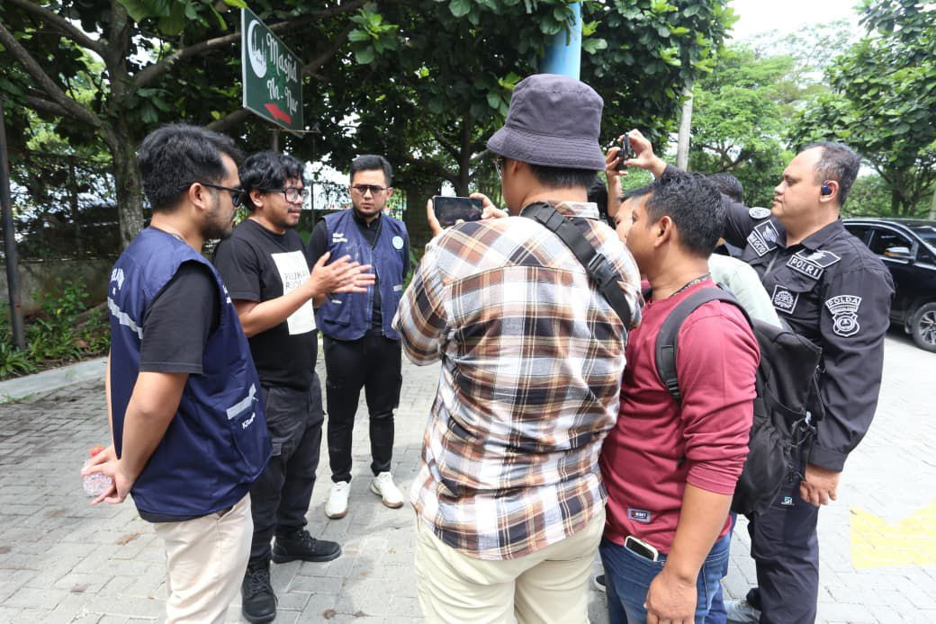 Relawan dan Masyarakat Apresiasi Polri Fasilitasi Penyaluran Bantuan ke Daerah Bencana