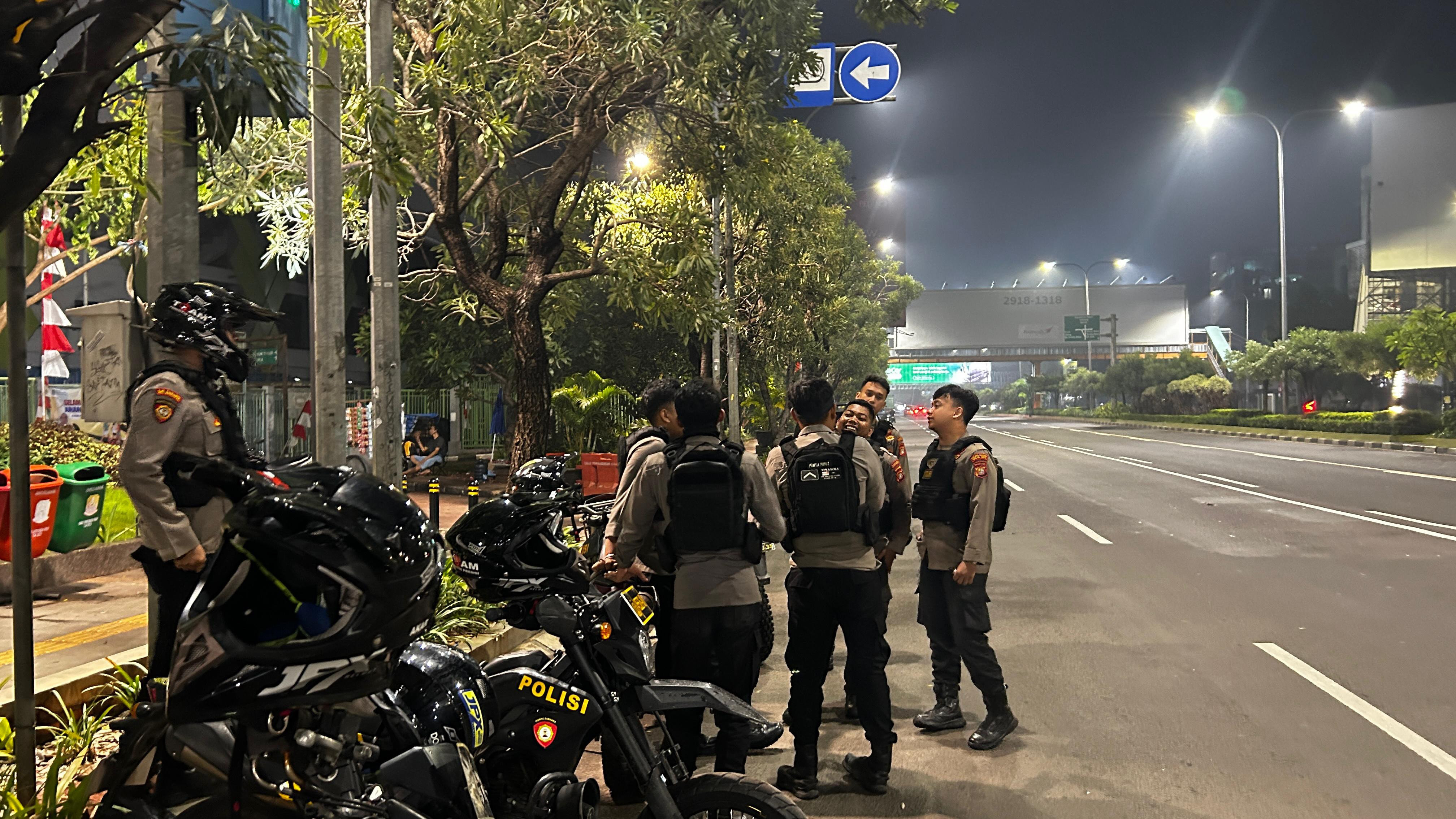 Tim Perintis Presisi Polres Metro Bekasi Kota Gelar Patroli Dini Hari, Cegah Kejahatan Jalanan