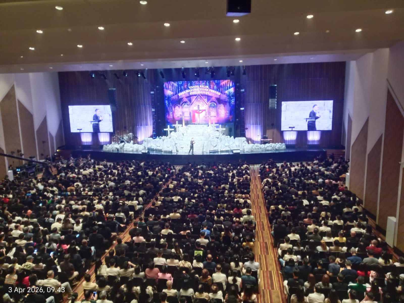 Polisi Pengamanan Ibadah Minggu Paskah 2026 , Ribuan Jemaat Padati Gereja di Penjaringan