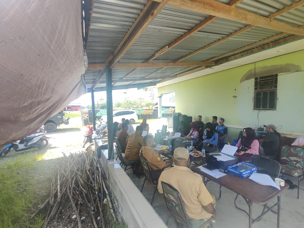 Kodim 1715/Yahukimo bersama Disdukcapil Kabupaten Yahukimo Gelar Pembuatan Adminduk Dalam Rangka Hari Juang TNI AD