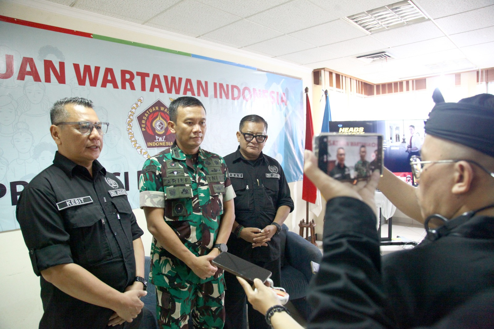 Kapendam Jaya Tegaskan Kemitraan Strategis dengan PWI Jaya