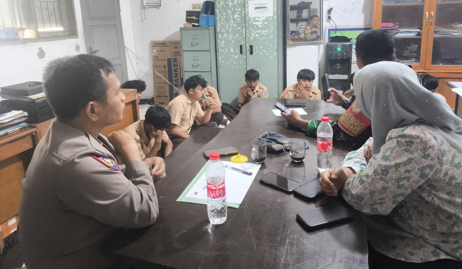 Sinergi Tiga Pilar Jatiasih Masuk Sekolah, Beri Arahan OSIS SMK Bina Insan