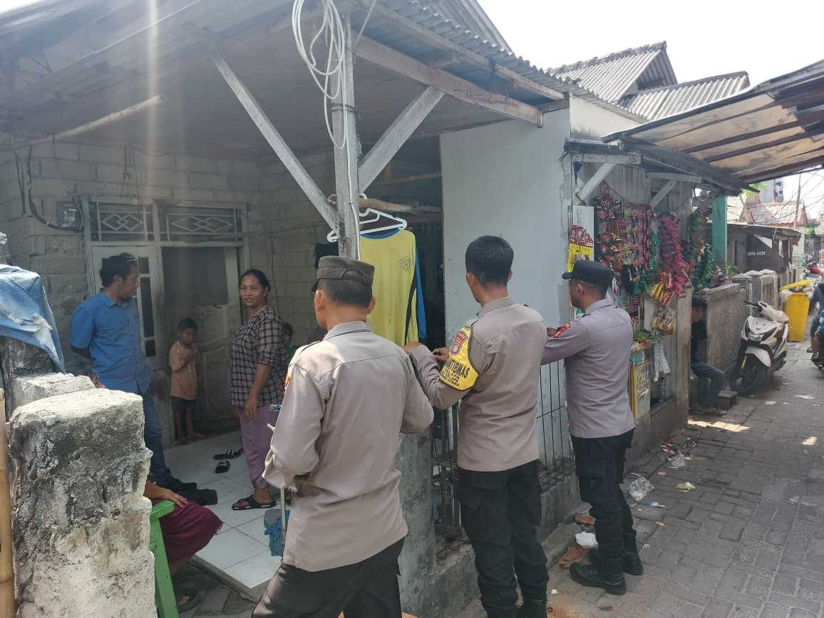 Layanan cepat Hotline 110, Polsek Kepulauan Seribu Utara respons aduan warga dan selesaikan permasalahan secara humanis