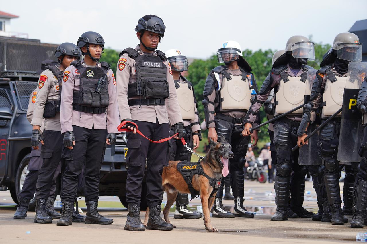 Polri Peragakan Model Pelayanan Unjuk Rasa Terbaru pada Apel Kasatwil 2025, Dirsamapta: “Semua Tindakan Harus Sesuai Prosedur dan Berbasis HAM”