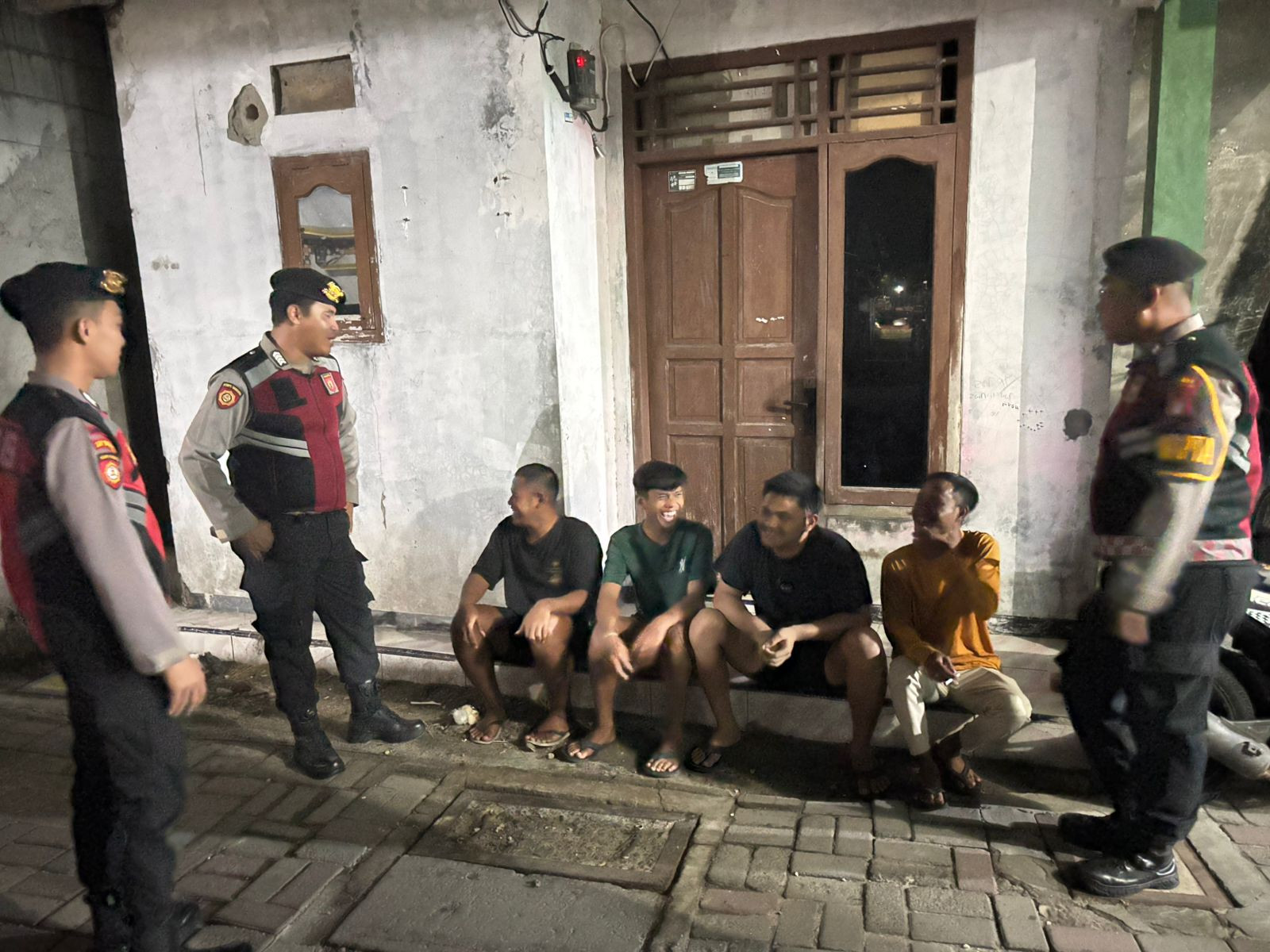 Patroli Humanis di Kepulauan Seribu Utara: Polisi–TNI Ajak Warga Aktif Jaga Malam